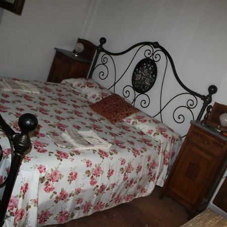 Camere Mazzini 49 Sansepolcro Exterior photo
