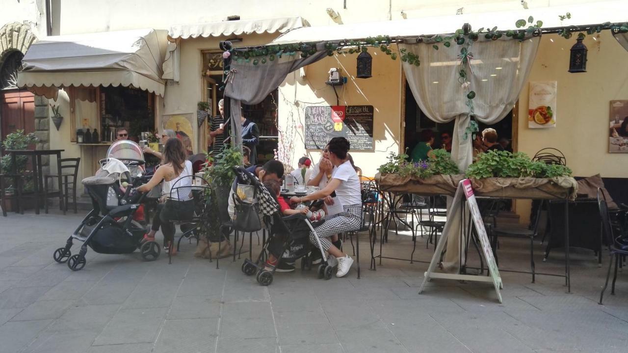 Camere Mazzini 49 Sansepolcro Exterior photo